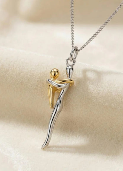 The Parent’s Embrace - Collar Abrazo Eterno